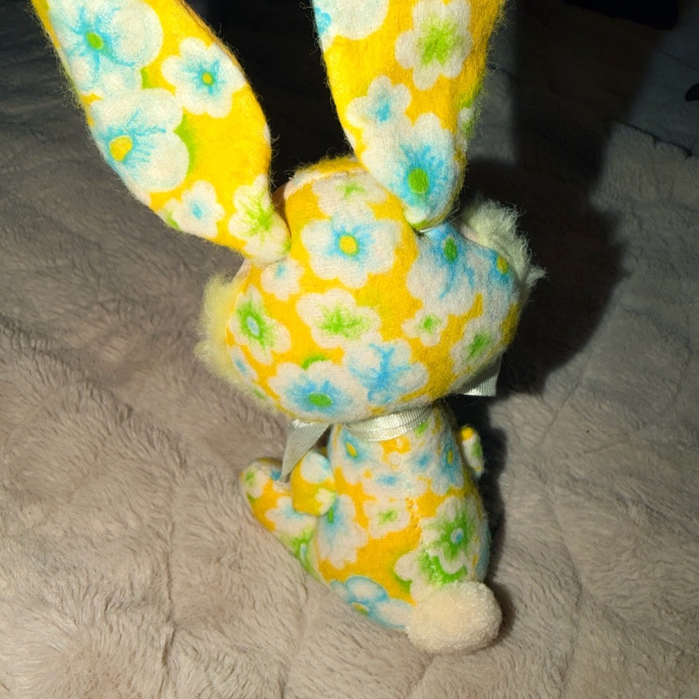 Vintage Velveteen Sawdust Stuffed Yellow Rabbit Japan Dream Pet - Picture 5 of 10